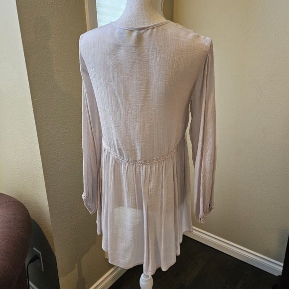 Amazing Anthropologie Gauzy Boho Blouse - Picture 5 of 7